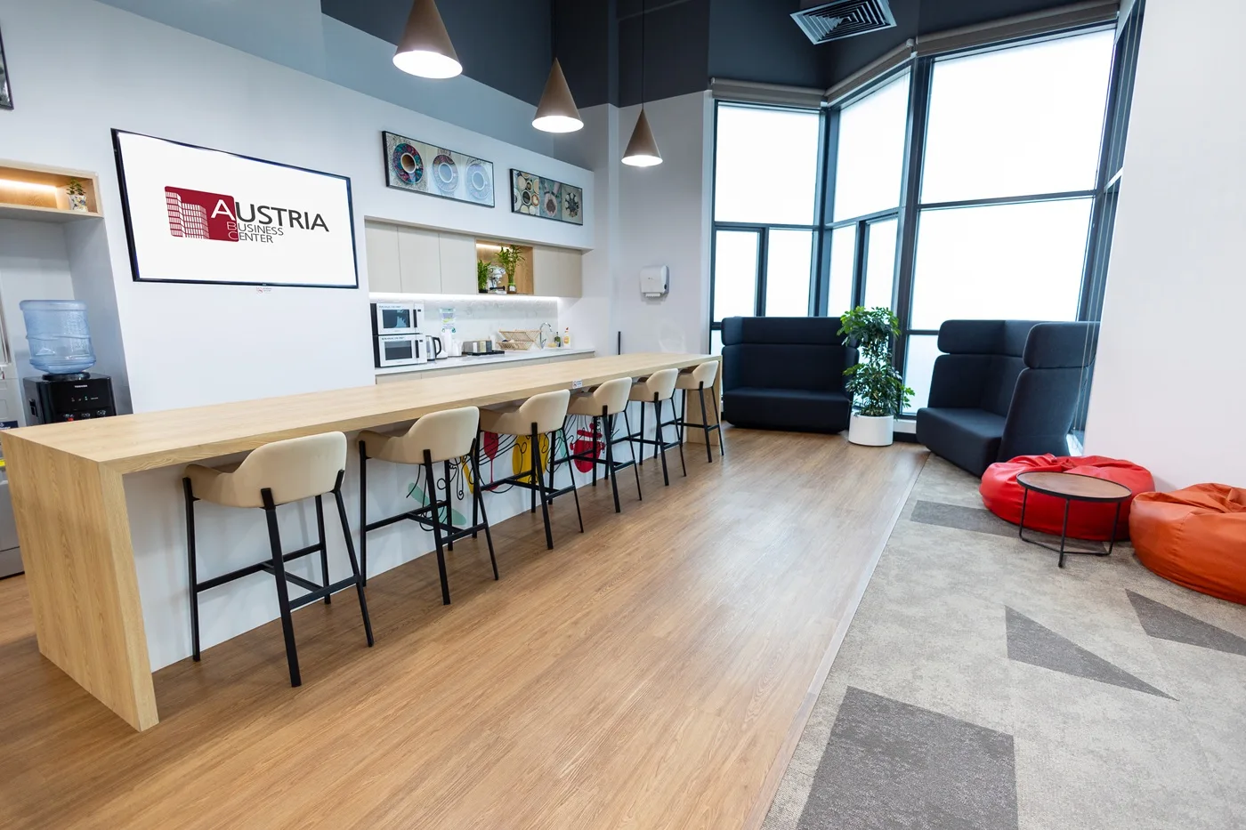 A modern functional kitchen area at Asutria Business Center, providing all the amenities required for a productive workspace. 