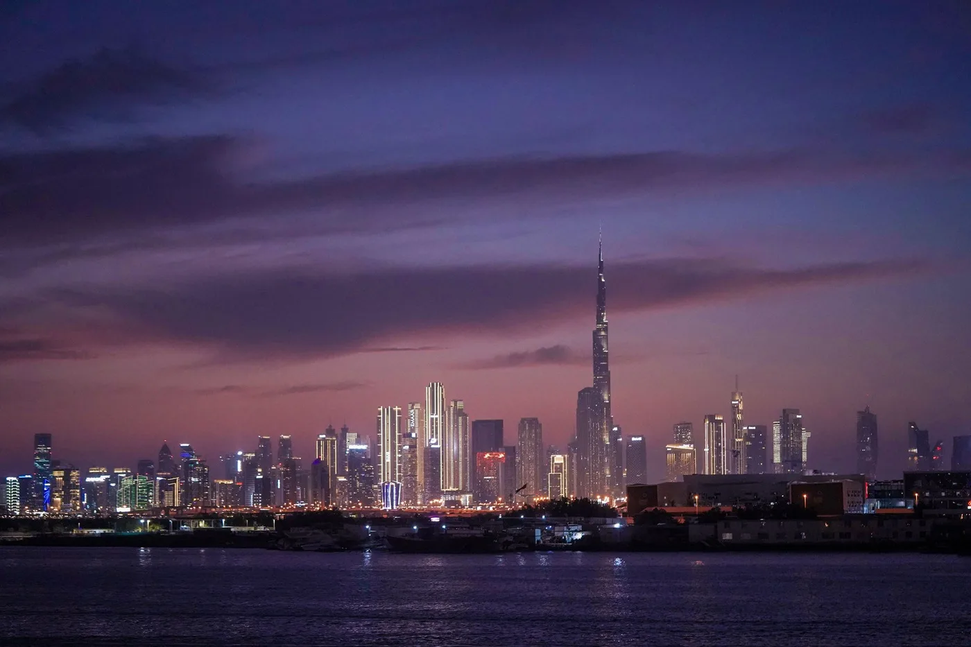 Guide to Open a Business Bank Account in Dubai (2026)